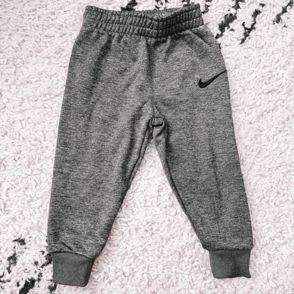 Nike Sweatpants - 2t